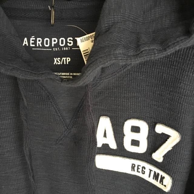 AEROPOSTALE(エアロポステール)のAEROエアロポステールサーフHOODサーマルロングスリーブＴシャツ レディースのトップス(カットソー(長袖/七分))の商品写真