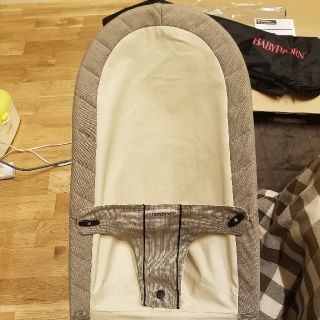 ベビービョルン(BABYBJORN)のベビービョルン★シッター持ち運びバックセッ(その他)