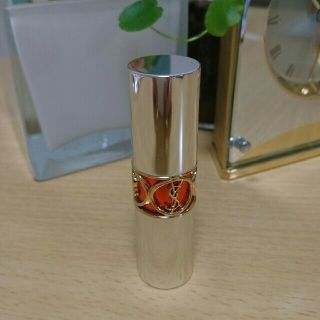 イヴサンローランボーテ(Yves Saint Laurent Beaute)の【★ハナ様専用★】ヴォリュプテキャンディ&花柄ポロシャツ(口紅)