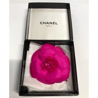 シャネル(CHANEL)のSAM様専用CHANEL カメリア コサージュ  ピンク(ブローチ/コサージュ)