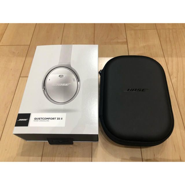 BOSE(ボーズ)のBOSE QUIETCOMFORT 35Ⅱ シルバー スマホ/家電/カメラのオーディオ機器(ヘッドフォン/イヤフォン)の商品写真