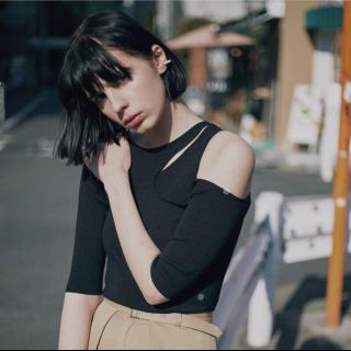 アメリヴィンテージ(Ameri VINTAGE)のSLIP NECK KNIT(カットソー(長袖/七分))