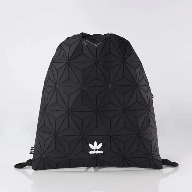 adidas(アディダス)の☆あくびちゃん専用☆アディダスadidasジムサックリュックDH0209 メンズのバッグ(バッグパック/リュック)の商品写真