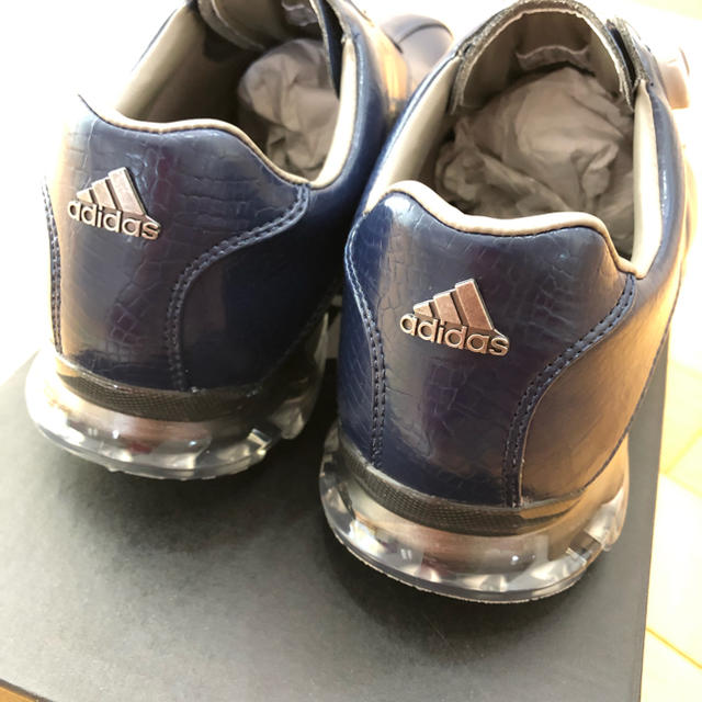 adidas(アディダス)の新品未使用！アディダス ゴルフシューズ 26.0 アディピュア レイ ボア スポーツ/アウトドアのゴルフ(シューズ)の商品写真