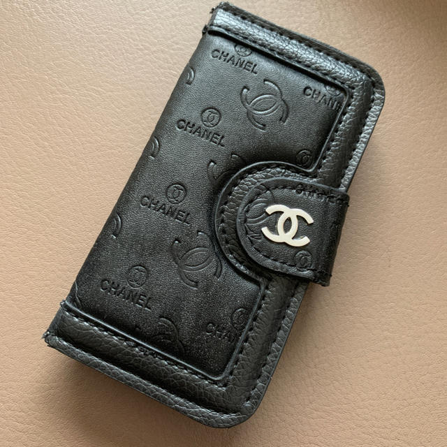 CHANEL - CHANEL iPhoneケースの通販 by nami.｜シャネルならラクマ