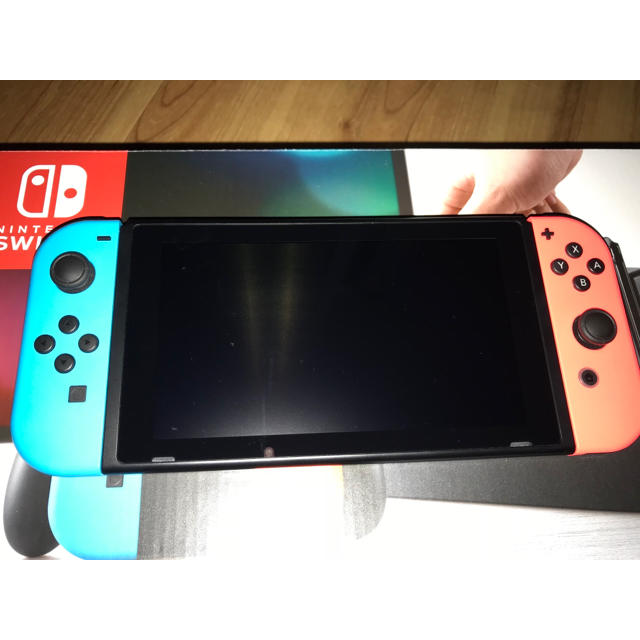 Nintendo Switch(ニンテンドースイッチ)の任天堂Switch 本体 スマブラ  エンタメ/ホビーのゲームソフト/ゲーム機本体(家庭用ゲーム機本体)の商品写真