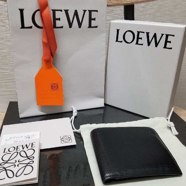 LOEWE(ロエベ)のLOEWE　二つ折り財布(小銭入れなし) メンズのファッション小物(折り財布)の商品写真