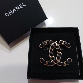 シャネル(CHANEL)の 売り切れました！ 再お値下げ！ 新品！ シャネル ブローチ(ブローチ/コサージュ)