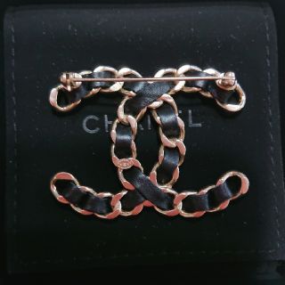 CHANEL - 売り切れました! 再お値下げ! 新品! シャネル ブローチの CHANEL - 売り切れました! 再お値下げ! 新品! シャネル ブローチの