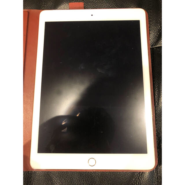 タブレットiPad Air2  128GB  docomo