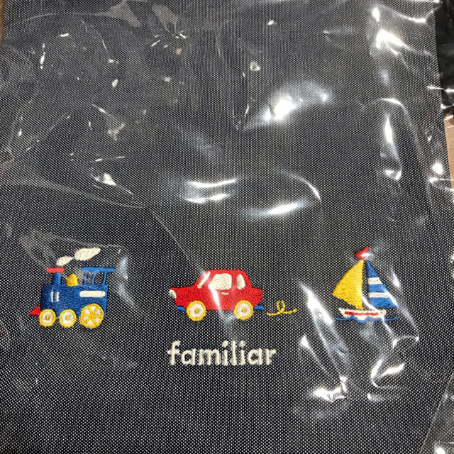 familiar(ファミリア)のファミリア ナップサック 巾着袋 セット キッズ/ベビー/マタニティのこども用バッグ(リュックサック)の商品写真