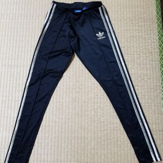 アディダス(adidas)のadidasパンツ(ウェア)