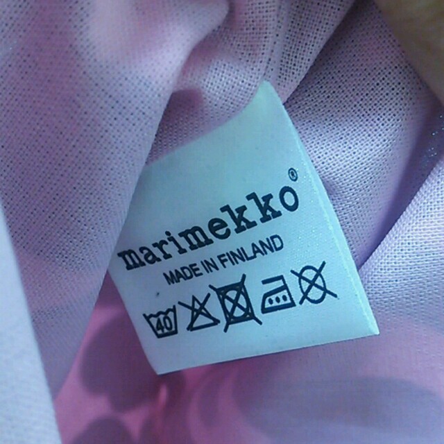 marimekko(マリメッコ)のmarimekko ポーチ ウニッコ柄 レディースのファッション小物(ポーチ)の商品写真