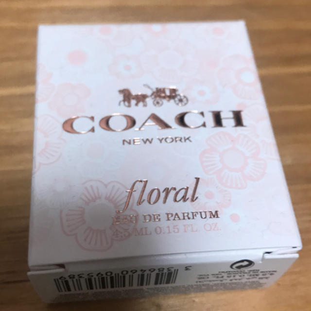 COACH(コーチ)のコーチ フローラル オードパルファム 4.5ml コスメ/美容の香水(香水(女性用))の商品写真