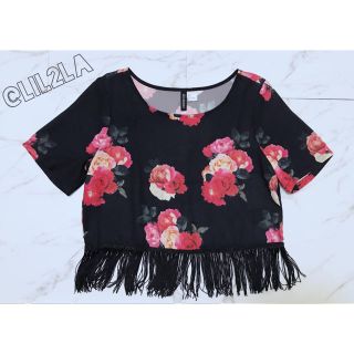 エイチアンドエム(H&M)の♡H&M♡フラワー♡シフォンフリンジカットソー♡エイチアンドエム♡新品未使用♡(カットソー(半袖/袖なし))