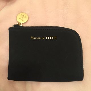 メゾンドフルール(Maison de FLEUR)のティッシュポーチ(ポーチ)