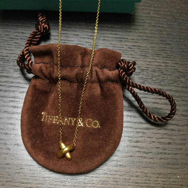 Tiffany & Co. - ティファニー k18 クロス 廃盤 750 レアの通販 by VVS's shop｜ティファニーならラクマ