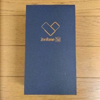 エイスース(ASUS)のZenFone5Z zs620kl シルバー 未開封 国内品 納品書 送料無料①(スマートフォン本体)