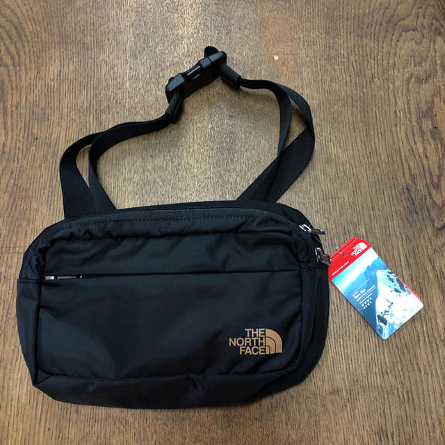 THE NORTH FACE(ザノースフェイス)のTHE NORTH FACE CLASSIC HIPSACK メンズのバッグ(ウエストポーチ)の商品写真