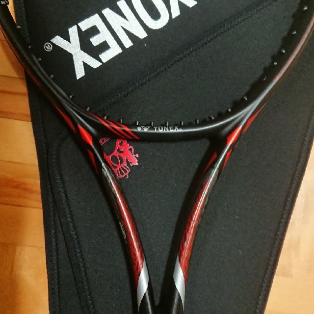 ヨネックステニスラケットレグナ100