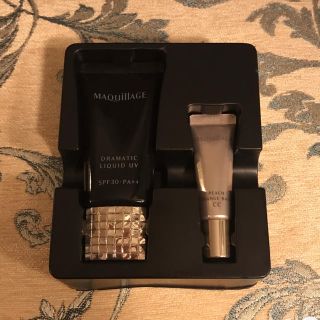 マキアージュ(MAQuillAGE)のドラマティックリキッド 新品未使用(ファンデーション)