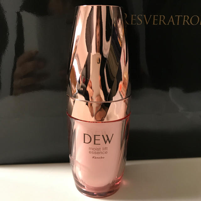 DEW(デュウ)のDEW モイストリフトエッセンス★美容液 コスメ/美容のスキンケア/基礎化粧品(美容液)の商品写真