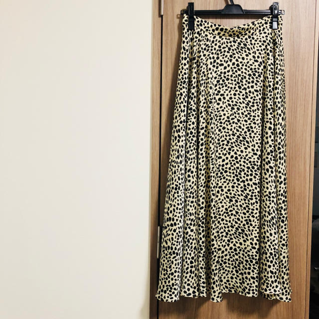 UNITED ARROWS(ユナイテッドアローズ)のUNITED ARROWS  レオパード柄スカート レディースのスカート(ロングスカート)の商品写真