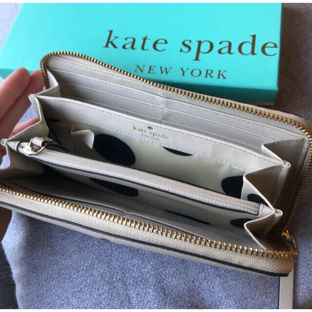 kate spade new york(ケイトスペードニューヨーク)のケイトスペード 長財布 レディースのファッション小物(財布)の商品写真