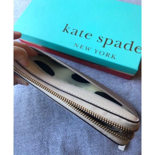 kate spade new york(ケイトスペードニューヨーク)のケイトスペード 長財布 レディースのファッション小物(財布)の商品写真