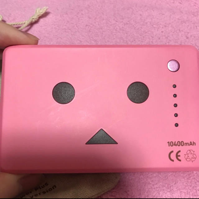 ダンボー モバイルバッテリー 大容量 ピンク スマホ/家電/カメラのスマートフォン/携帯電話(バッテリー/充電器)の商品写真