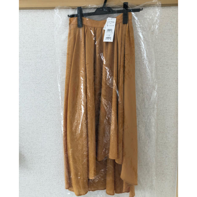 allamanda(アラマンダ)のエアリーイレヘムスカート レディースのスカート(ロングスカート)の商品写真