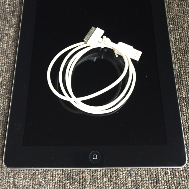 値下げ iPad2 32GB (WiFi/GSM/GPS) シムフリー