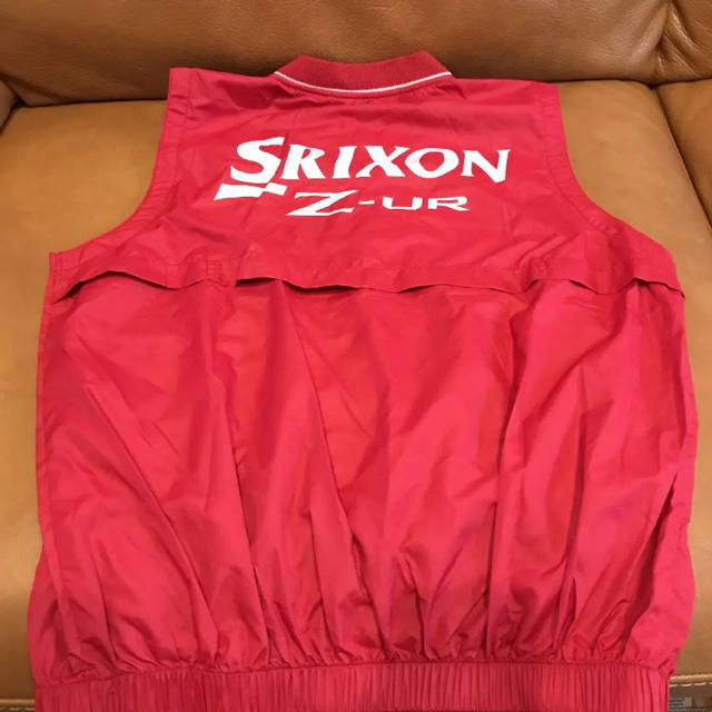 Srixon(スリクソン)のSRIXON ナイロンベスト スポーツ/アウトドアのゴルフ(その他)の商品写真