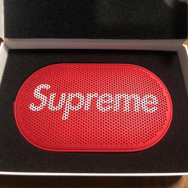 Supreme(シュプリーム)のsupreme スピーカー スマホ/家電/カメラのオーディオ機器(スピーカー)の商品写真