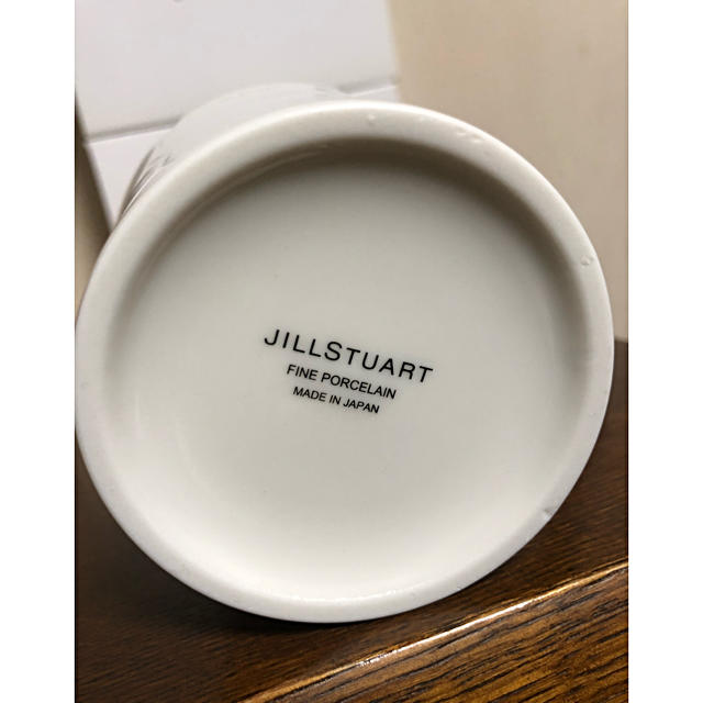 JILLSTUART(ジルスチュアート)のジルスチュアート ペア マグカップ （未使用品） インテリア/住まい/日用品のキッチン/食器(グラス/カップ)の商品写真