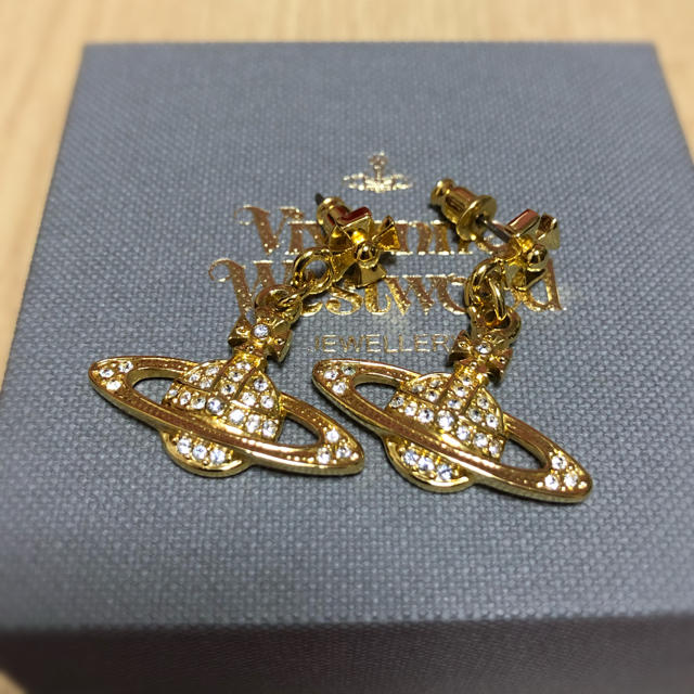 VivienneWestwood♡揺れるオーヴピアス♡正規品♡NANA