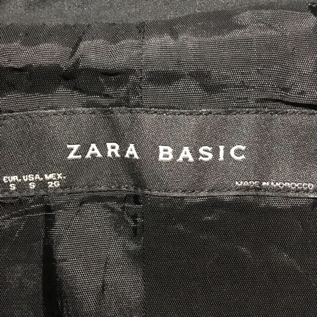 ZARA(ザラ)のZARA  トレンチコート黒 レディースのジャケット/アウター(トレンチコート)の商品写真