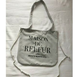 メゾンドリーファー(Maison de Reefur)のMAISON DE REEFUR　ショッパー　グレー　(ショップ袋)