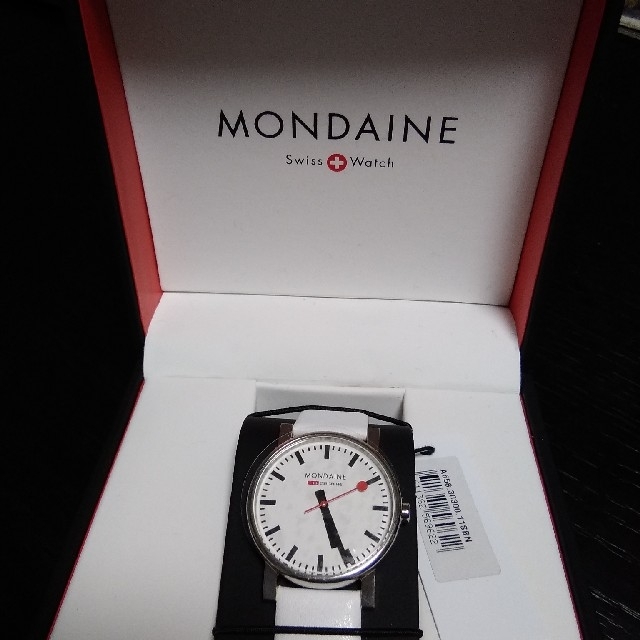 mondaine クォーツ腕時計　新品未使用