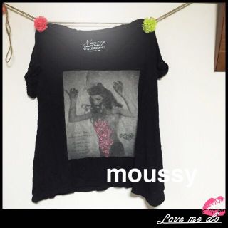 マウジー(moussy)のmoussy Tシャツ(Tシャツ(半袖/袖なし))