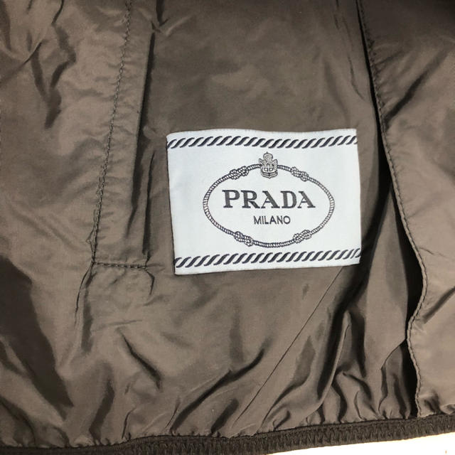 サイズ PRADA ナイロンジャケット ウィンドブレーカーの通販 by あか☆｜プラダならラクマ - PRADA
