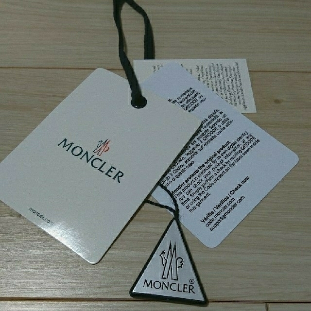 MONCLER(モンクレール)のn様専用です。モンクレール タグ  その他のその他(その他)の商品写真