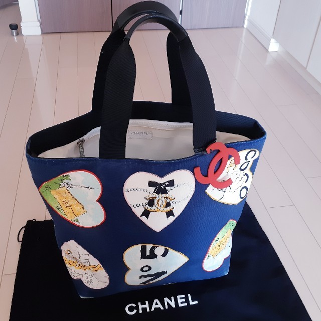 ♪正規品♪CHANEL♪シャネル♪ココマーク♪トートバッグ♪チャームつき♪