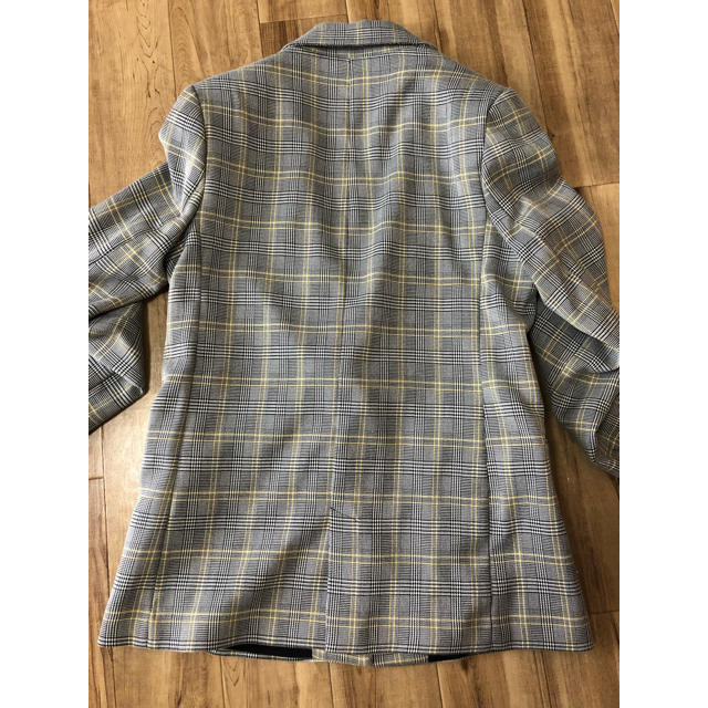 Bershka(ベルシュカ)のりる様専用 Bershka ジャケット レディースのジャケット/アウター(テーラードジャケット)の商品写真