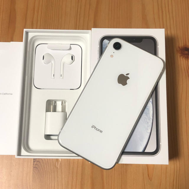 iPhoneXR 64GB SIMフリー 利用制限◯ ホワイト