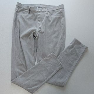 ユニクロ(UNIQLO)の【中古】UNIQLO ストレッチパンツ L  レディース(カジュアルパンツ)