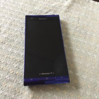 トウシバ(東芝)のNTT docomo REGZA スマホ(スマートフォン本体)