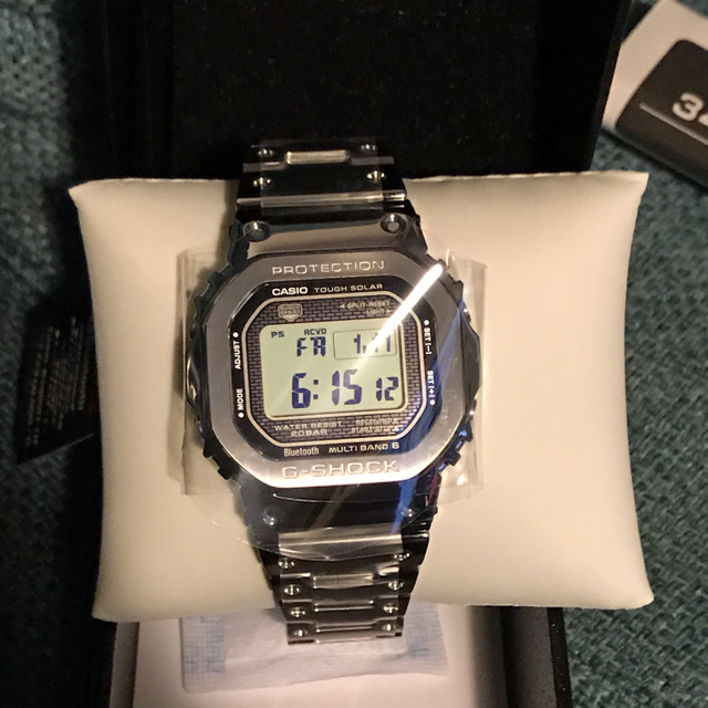 G-SHOCK(ジーショック)の CASIO G-SHOCK GMW-B5000D-1JF フルメタルシルバー メンズの時計(腕時計(デジタル))の商品写真