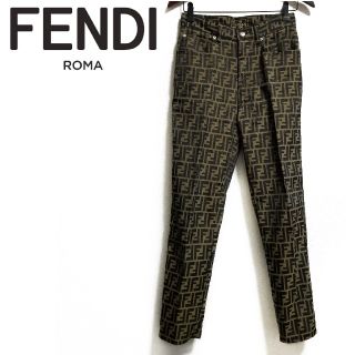 FENDI - FENDI made in ITALY 総柄パンツ ズッカ柄の通販 by y