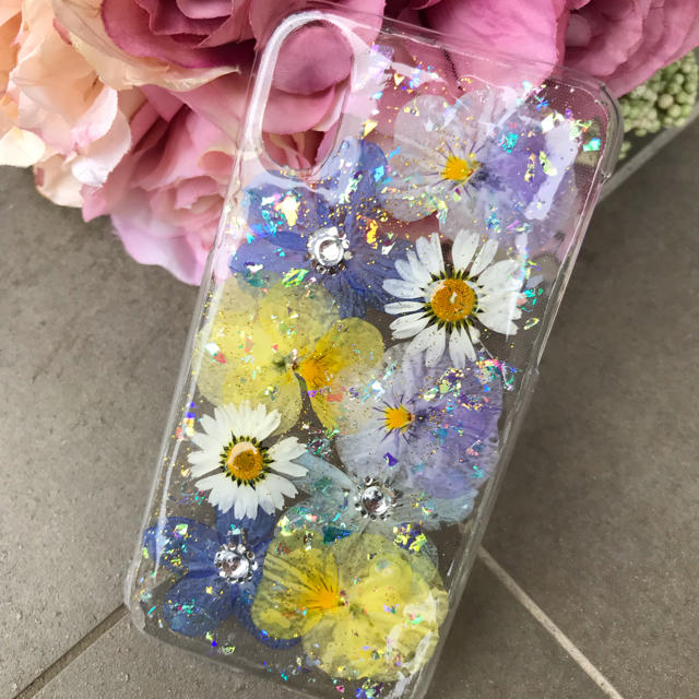 ハンドメイド 押し花 iPhoneケース スマホ/家電/カメラのスマホアクセサリー(iPhoneケース)の商品写真